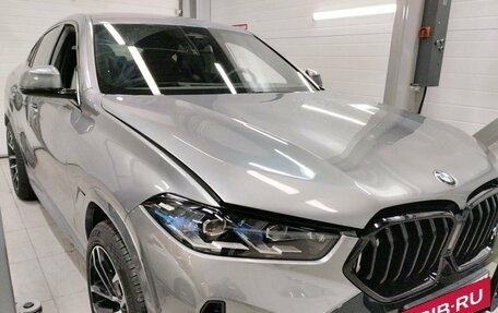 BMW X6, 2023 год, 12 000 000 рублей, 15 фотография