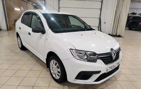 Renault Logan II, 2019 год, 870 000 рублей, 2 фотография