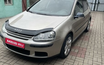 Volkswagen Golf V, 2004 год, 600 000 рублей, 1 фотография