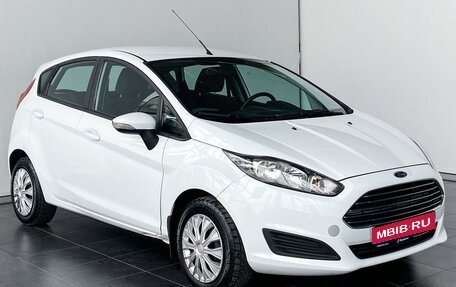 Ford Fiesta, 2015 год, 1 089 000 рублей, 1 фотография