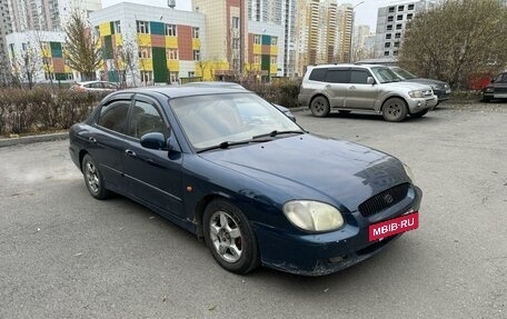 Hyundai Sonata IV рестайлинг, 2000 год, 170 000 рублей, 3 фотография