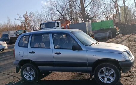 Chevrolet Niva I рестайлинг, 2006 год, 435 000 рублей, 2 фотография