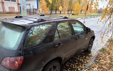 Lexus RX IV рестайлинг, 2000 год, 725 000 рублей, 1 фотография