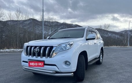 Toyota Land Cruiser Prado 150 рестайлинг 2, 2013 год, 3 450 000 рублей, 1 фотография