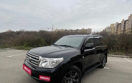 Toyota Land Cruiser 200, 2011 год, 3 230 000 рублей, 1 фотография