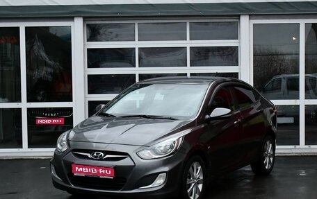 Hyundai Solaris II рестайлинг, 2011 год, 897 000 рублей, 1 фотография