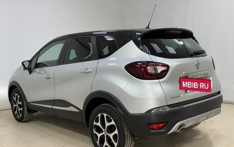 Renault Kaptur I рестайлинг, 2017 год, 1 537 000 рублей, 4 фотография