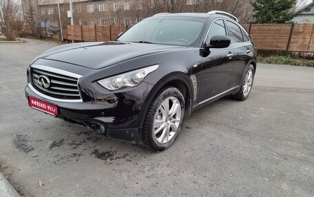 Infiniti FX II, 2013 год, 2 400 000 рублей, 1 фотография