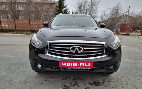 Infiniti FX II, 2013 год, 2 400 000 рублей, 2 фотография