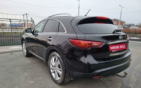 Infiniti FX II, 2013 год, 2 400 000 рублей, 7 фотография