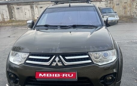 Mitsubishi Pajero Sport II рестайлинг, 2013 год, 1 820 000 рублей, 1 фотография