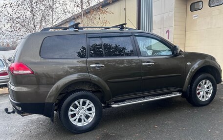 Mitsubishi Pajero Sport II рестайлинг, 2013 год, 1 820 000 рублей, 2 фотография