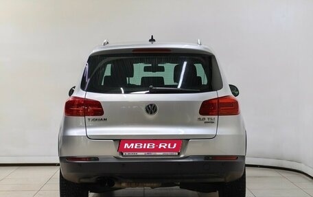 Volkswagen Tiguan I, 2013 год, 1 418 000 рублей, 4 фотография