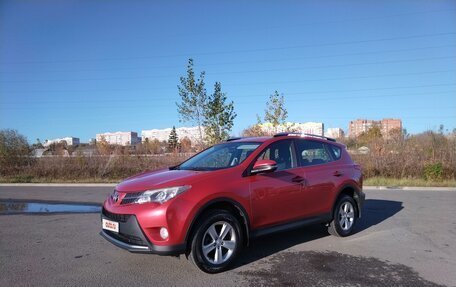 Toyota RAV4, 2014 год, 2 200 000 рублей, 8 фотография