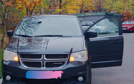 Dodge Caravan V, 2011 год, 1 450 000 рублей, 3 фотография