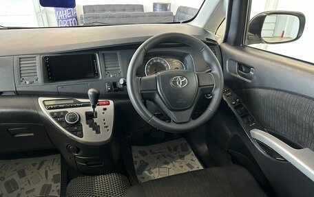 Toyota ISis I, 2012 год, 1 459 000 рублей, 15 фотография