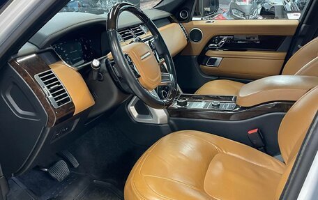 Land Rover Range Rover IV рестайлинг, 2019 год, 8 250 000 рублей, 10 фотография