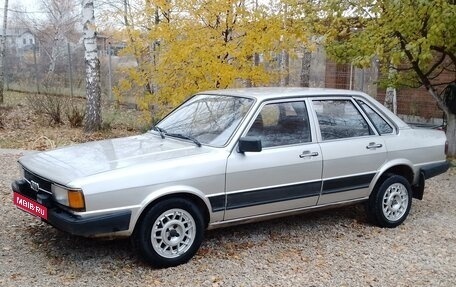 Audi 80, 1984 год, 169 000 рублей, 1 фотография