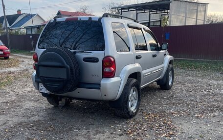 Jeep Liberty (North America) I, 2002 год, 830 000 рублей, 3 фотография