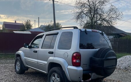 Jeep Liberty (North America) I, 2002 год, 830 000 рублей, 5 фотография