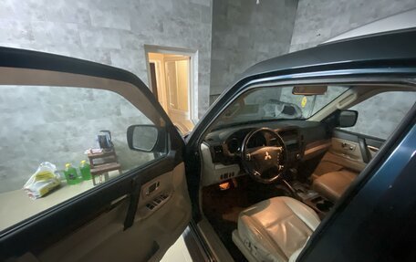 Mitsubishi Pajero IV, 2007 год, 1 600 000 рублей, 3 фотография