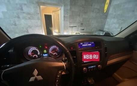 Mitsubishi Pajero IV, 2007 год, 1 600 000 рублей, 5 фотография