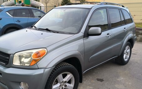 Toyota RAV4, 2004 год, 1 199 000 рублей, 16 фотография