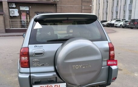 Toyota RAV4, 2004 год, 1 199 000 рублей, 18 фотография