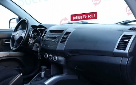 Mitsubishi Outlander III рестайлинг 3, 2008 год, 1 169 000 рублей, 11 фотография