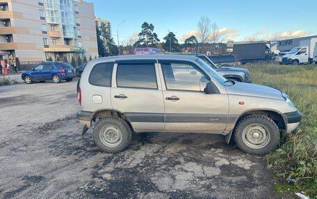 Chevrolet Niva I рестайлинг, 2005 год, 415 000 рублей, 2 фотография