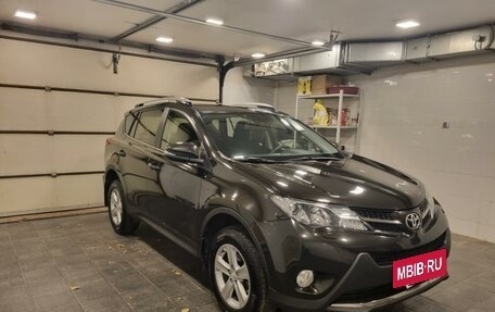 Toyota RAV4, 2014 год, 1 890 000 рублей, 2 фотография