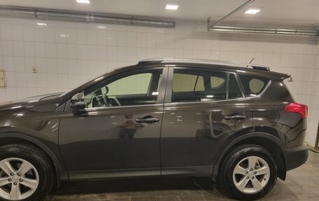 Toyota RAV4, 2014 год, 1 890 000 рублей, 8 фотография