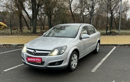 Opel Astra H, 2012 год, 815 000 рублей, 1 фотография