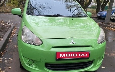 Mitsubishi Mirage VI рестайлинг, 2012 год, 700 000 рублей, 14 фотография