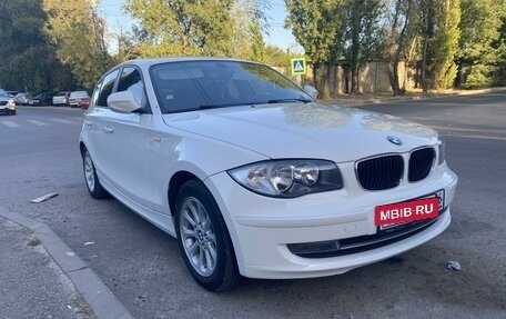 BMW 1 серия, 2010 год, 1 020 000 рублей, 10 фотография