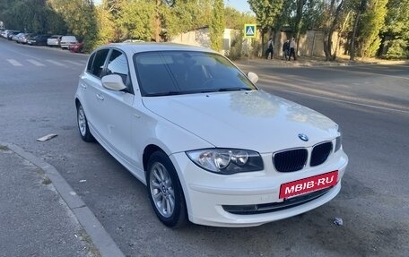 BMW 1 серия, 2010 год, 1 020 000 рублей, 14 фотография