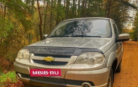 Chevrolet Niva I рестайлинг, 2012 год, 520 000 рублей, 9 фотография