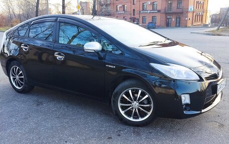 Toyota Prius, 2010 год, 1 200 000 рублей, 4 фотография