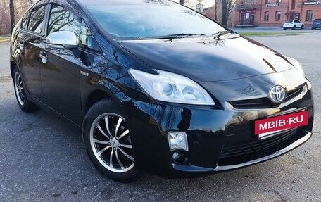 Toyota Prius, 2010 год, 1 200 000 рублей, 3 фотография