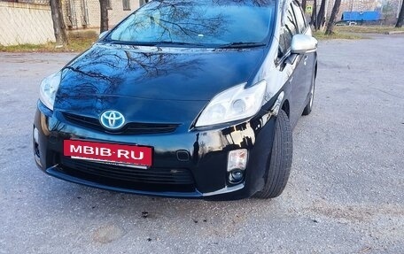 Toyota Prius, 2010 год, 1 200 000 рублей, 13 фотография