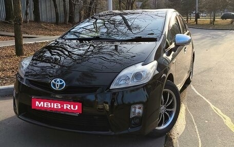 Toyota Prius, 2010 год, 1 200 000 рублей, 17 фотография