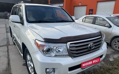 Toyota Land Cruiser 200, 2014 год, 5 000 000 рублей, 9 фотография