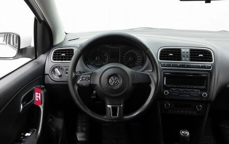 Volkswagen Polo VI (EU Market), 2012 год, 719 000 рублей, 14 фотография