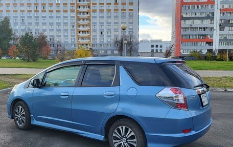 Honda Fit Shuttle I рестайлинг, 2014 год, 1 130 000 рублей, 2 фотография