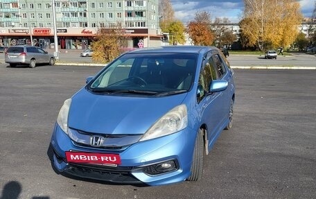 Honda Fit Shuttle I рестайлинг, 2014 год, 1 130 000 рублей, 8 фотография