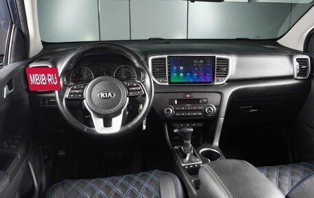 KIA Sportage IV рестайлинг, 2019 год, 2 399 000 рублей, 6 фотография