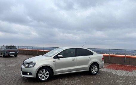 Volkswagen Polo VI (EU Market), 2012 год, 605 000 рублей, 3 фотография