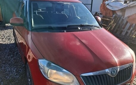 Skoda Fabia II, 2011 год, 410 000 рублей, 11 фотография