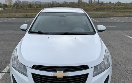 Chevrolet Cruze II, 2013 год, 890 000 рублей, 11 фотография