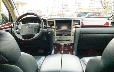 Lexus LX III, 2014 год, 5 850 000 рублей, 7 фотография